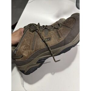 keen circadia Low hiking boots Size 13 Brown